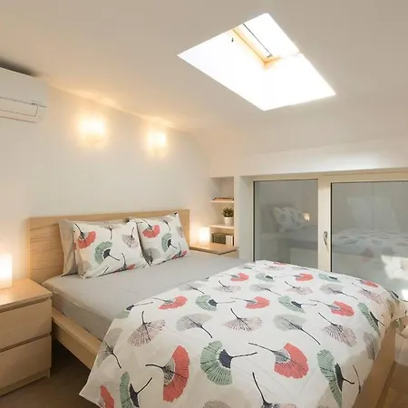 Ippokrateio Stylish City Loft Free Parking Апартаменты *