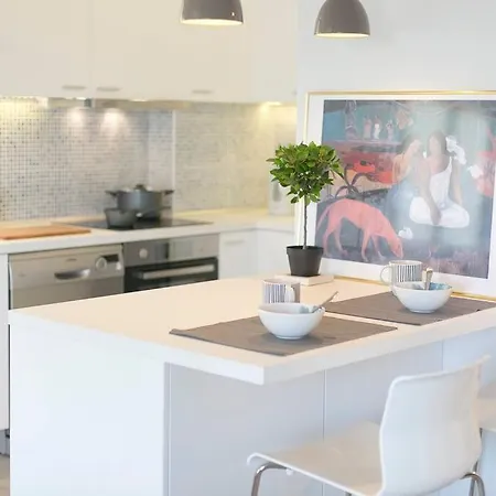 Апартаменты Ippokrateio Stylish City Loft Free Parking *