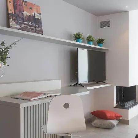 Ippokrateio Stylish City Loft Free Parking Салоники